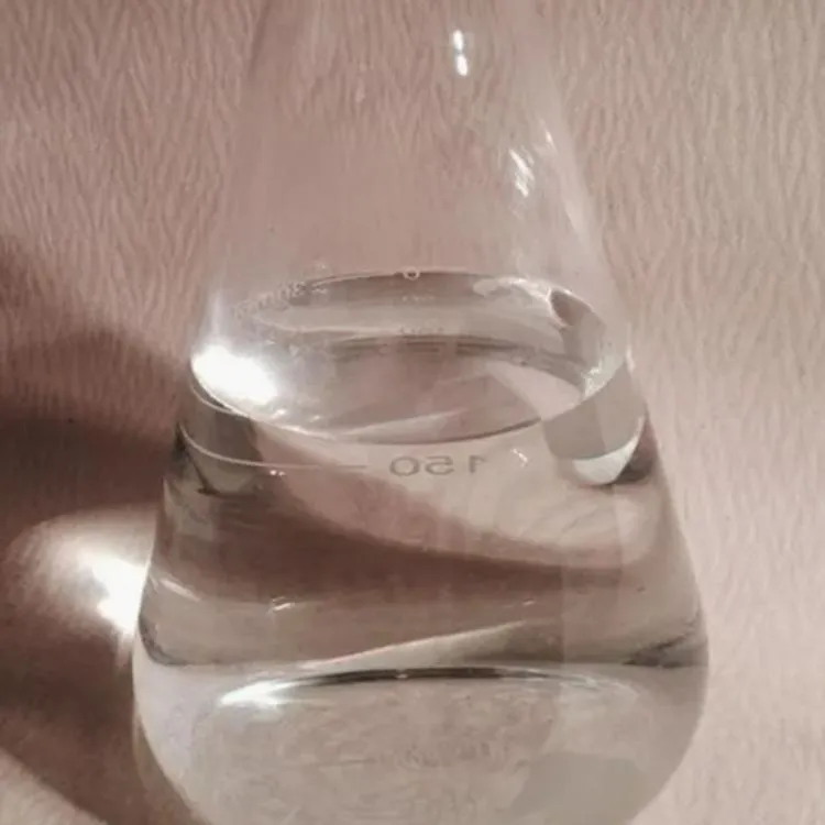 Industrijski razred otapala tekućina CAS 110-82-7 cikloheksan 99,9% za gumu